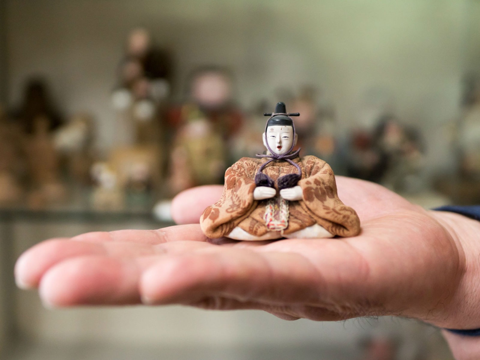 日本の伝統工芸 『江戸木目込人形』とは