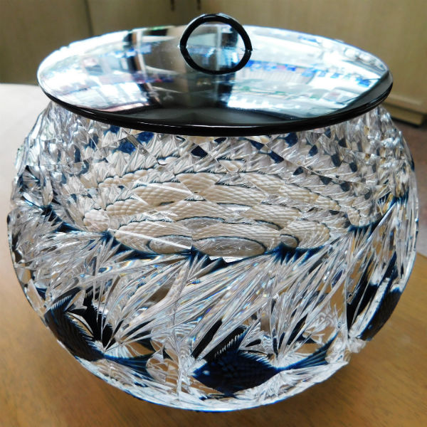 日本の伝統工芸品総合サイト 『江戸切子』製品&工房紹介